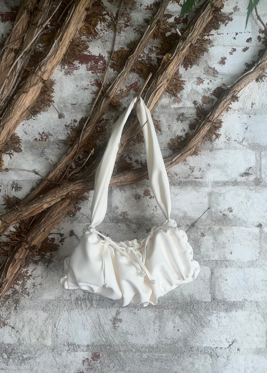 Isla Shoulder Bag in Pearl